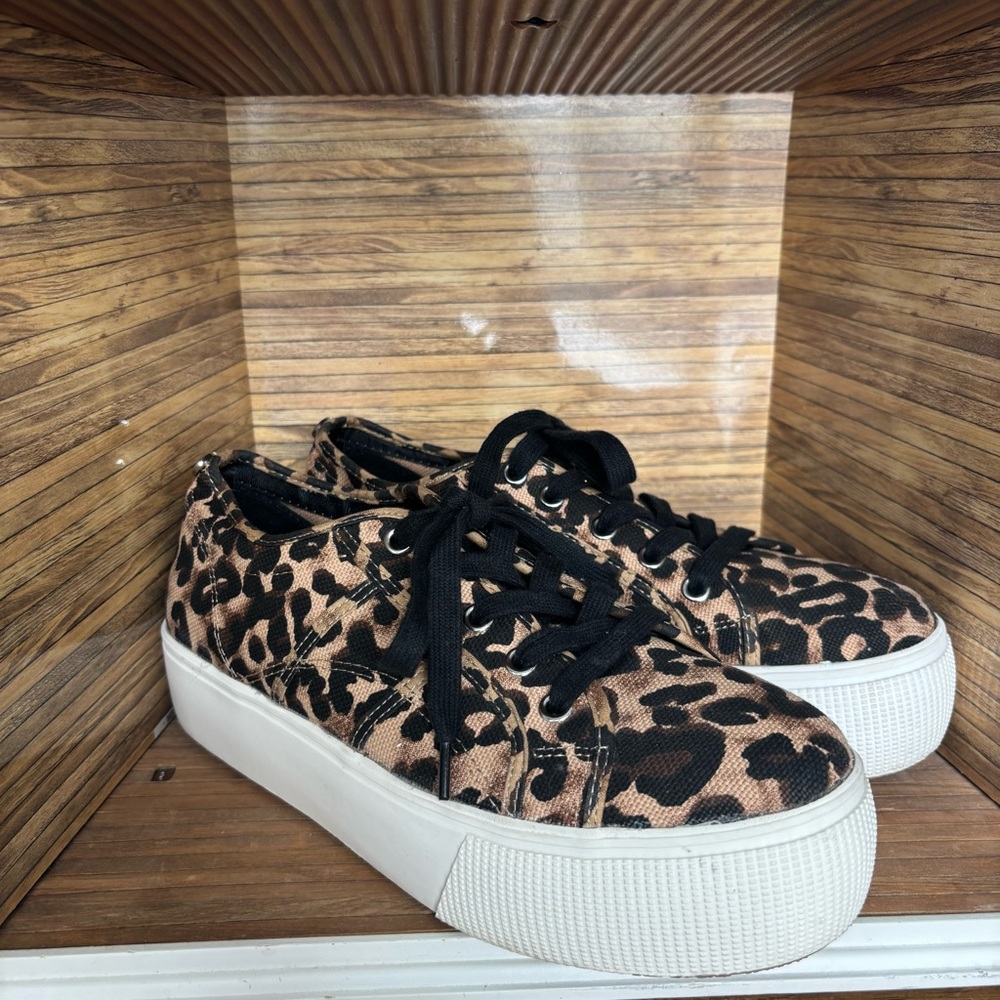 Steve Madden Brown and Black Platform Sneakers